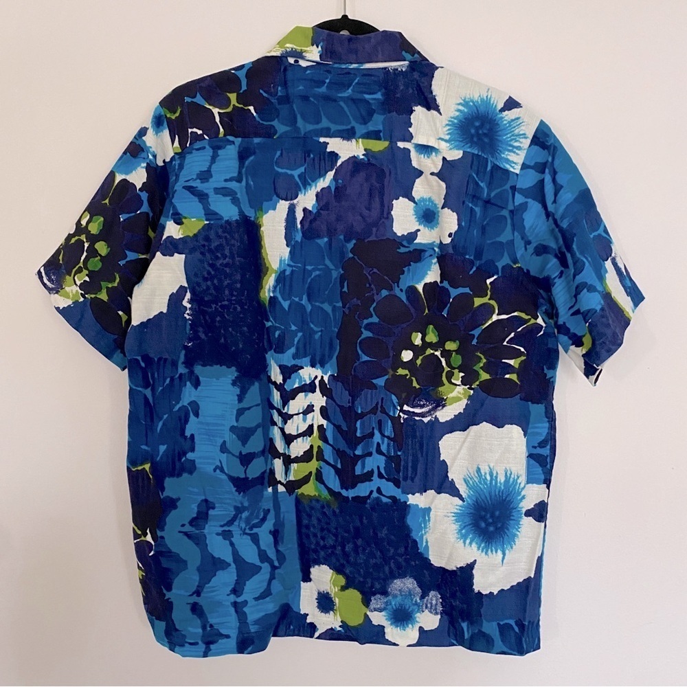 Made in Hawaii Blue and Lime Floral Botton Down Shirt - Picture 4 of 4